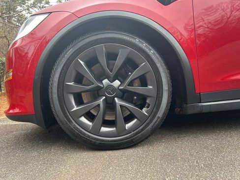 Used 2023 Tesla Model X image 29