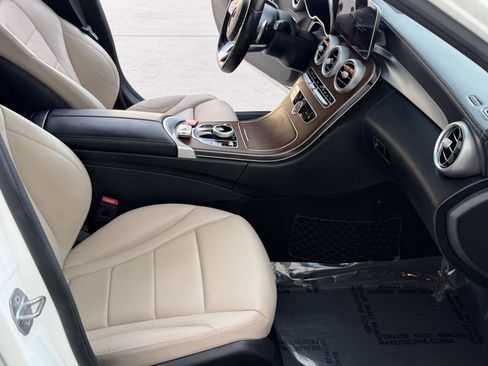 Used 2020 Mercedes-Benz C 300 Sedan image 34