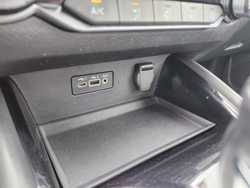 Used 2024 Nissan Altima 2.5 SR FWD image 6