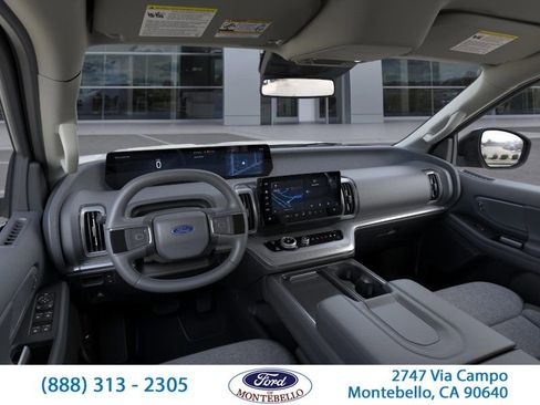 New 2026 Ford Expedition Max Active RWD image 10