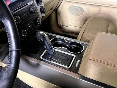 Used 2015 Ford Expedition EL Limited w/ Equipment Group 301A RWD image 13