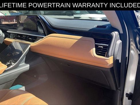 Certified 2025 INFINITI QX80 Sensory image 20