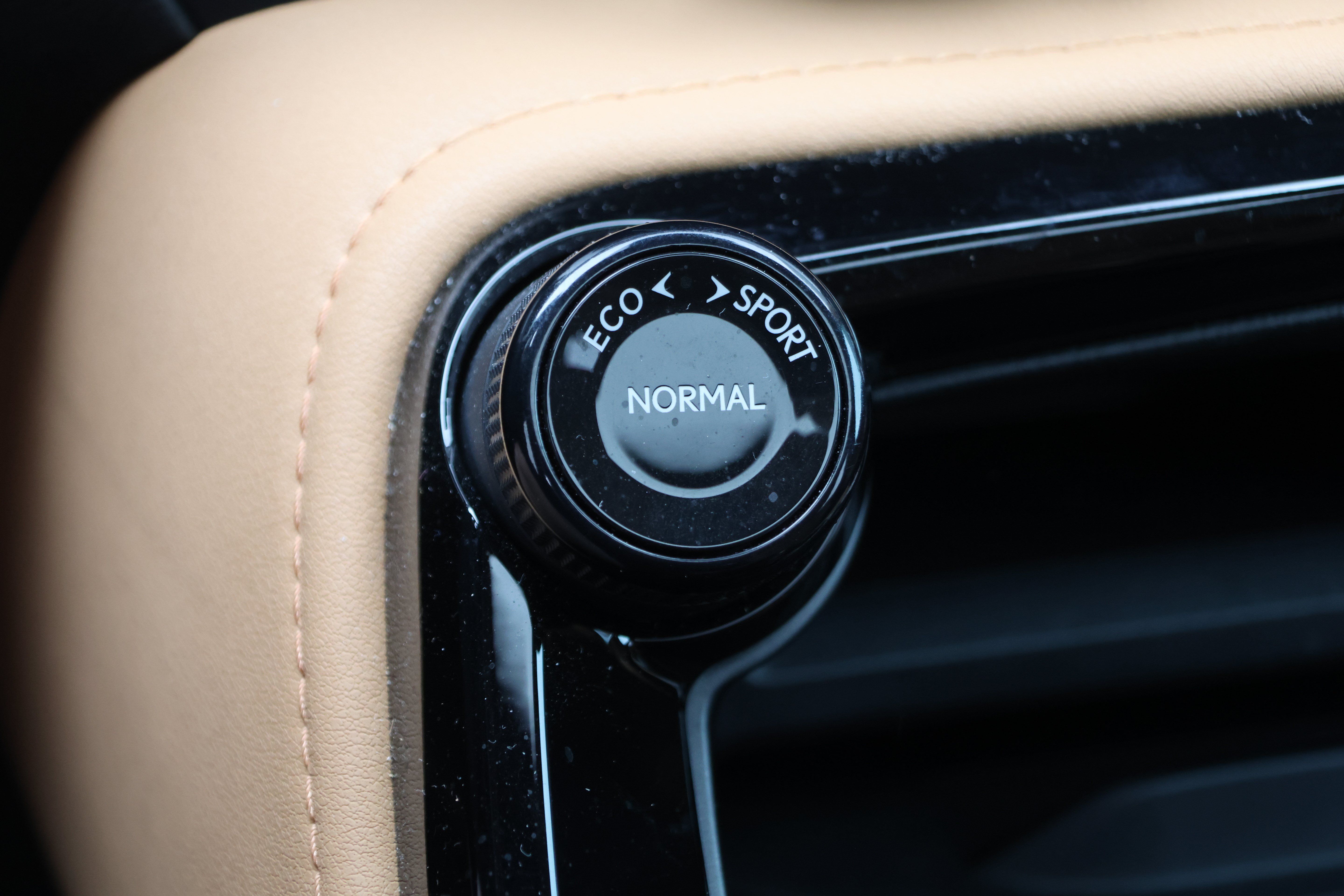 Used 2024 Lexus NX 250 FWD image 28