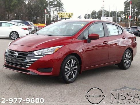 New 2025 Nissan Versa SV image 3