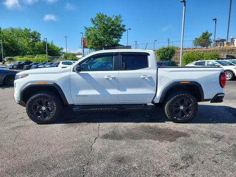 Used 2024 GMC Canyon Elevation RWD image 28