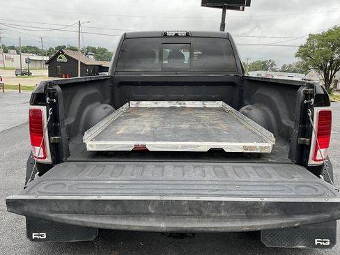 Used 2018 RAM 3500 Laramie Longhorn AWD/4WD image 19