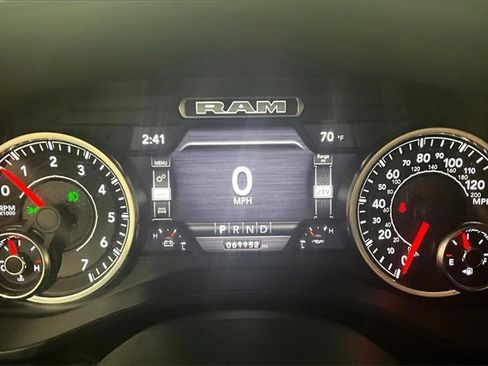 Used 2022 RAM 1500 Laramie image 14