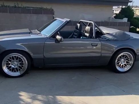 Used 1989 Ford Mustang GT image 30