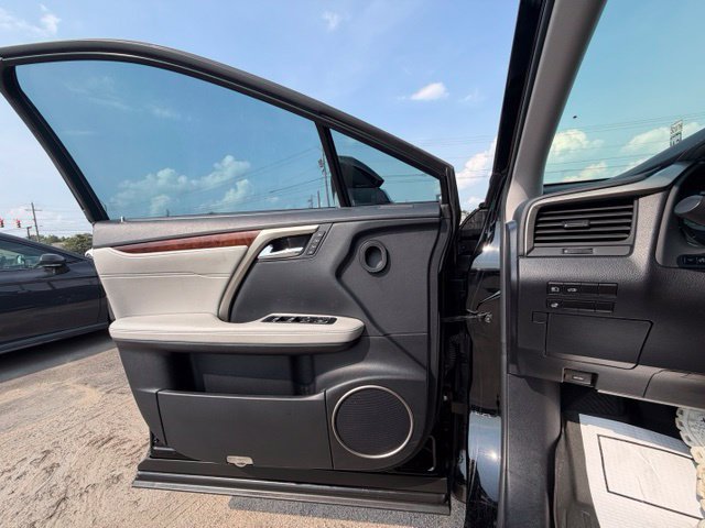 Used 2019 Lexus RX 350L FWD image 25