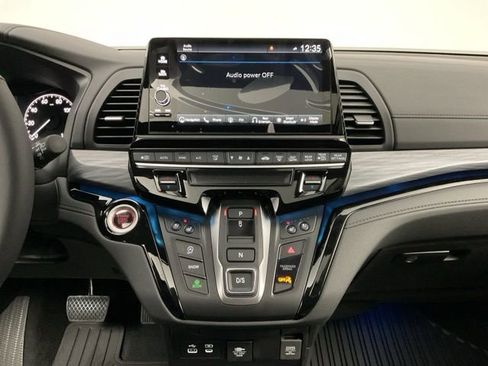 New 2026 Honda Odyssey Elite image 15
