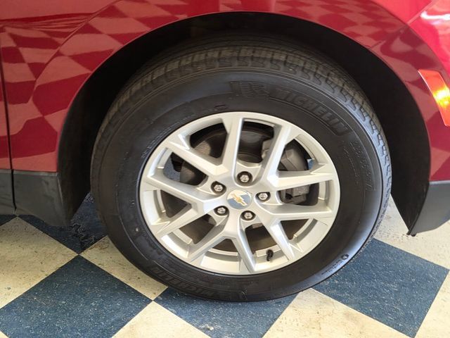 Used 2023 Chevrolet Equinox LT FWD image 11