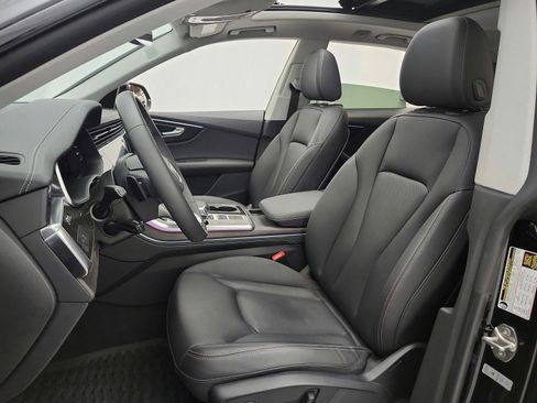 Used 2023 Audi Q8 Premium Plus w/ Premium Plus Package image 13