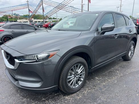 Used 2021 MAZDA CX-5 Touring FWD image 3