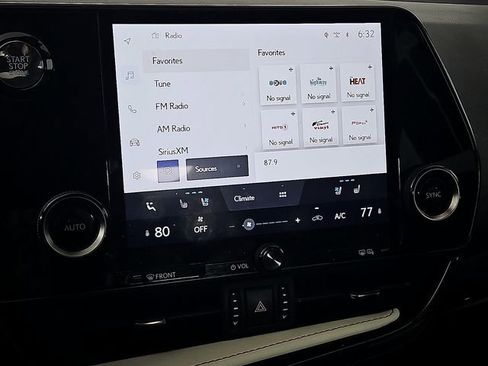 Used 2022 Lexus NX 250 FWD w/ Premium Package image 18