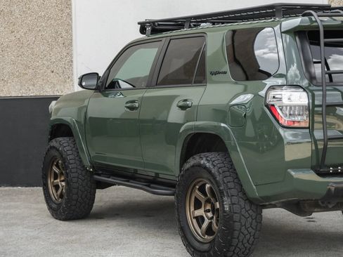 Used 2020 Toyota 4Runner TRD Pro AWD/4WD image 10