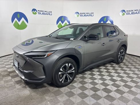 Used 2024 Subaru Solterra Premium AWD/4WD image 3