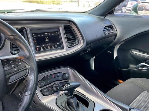 Used 2023 Dodge Challenger SXT w/ Blacktop Package image 7