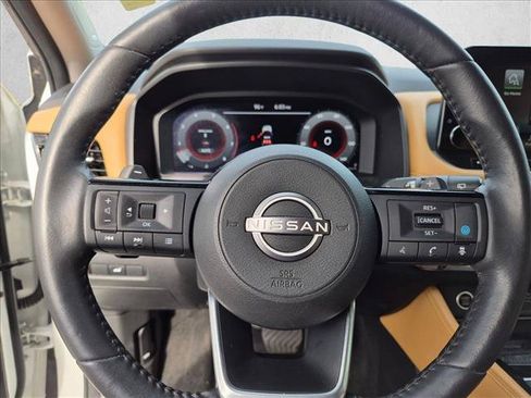 Used 2023 Nissan Rogue Platinum w/ Platinum Premium Package AWD/4WD image 13