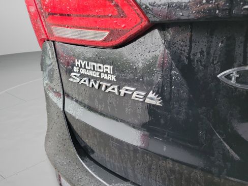 Used 2018 Hyundai Santa Fe Sport 2.0T FWD image 23