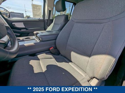 Certified 2025 Ford Expedition Active RWD image 20