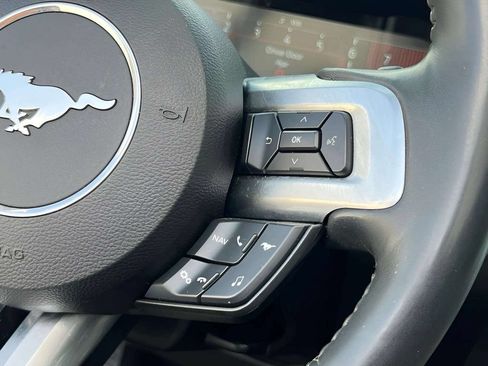 Used 2018 Ford Mustang Premium RWD image 13