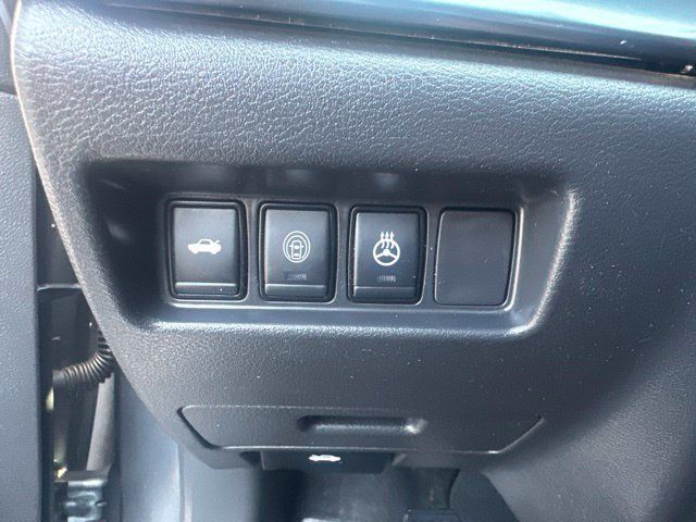 Used 2023 Nissan Maxima SR w/ Sport Mat Group FWD image 28