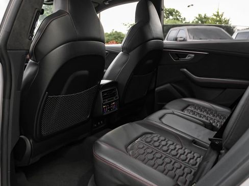 Used 2021 Audi RS Q8 image 40