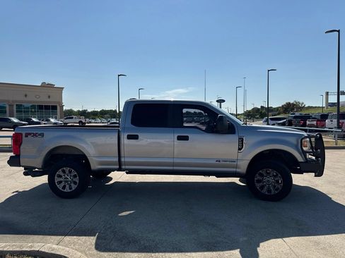 Used 2021 Ford F250 XL w/ STX Appearance Package AWD/4WD image 17