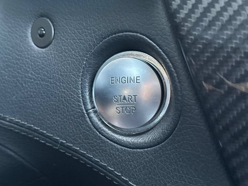Used 2013 Mercedes-Benz CL 63 AMG image 20