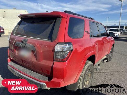 Used 2023 Toyota 4Runner TRD Off-Road Premium w/ Moonroof Package AWD/4WD image 14