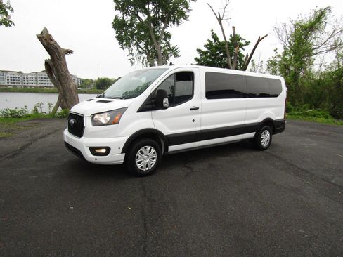 Used 2024 Ford Transit 350 XLT RWD image 2