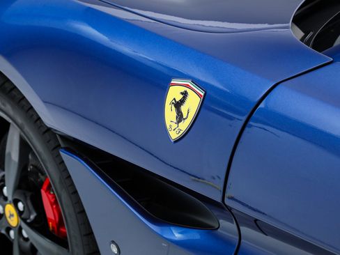 Certified 2019 Ferrari Portofino image 24