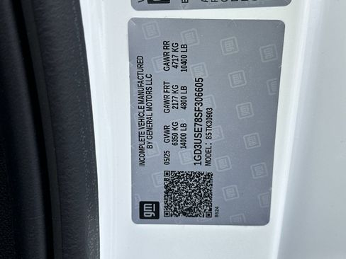 New 2025 GMC Sierra 3500 Pro w/ Convenience Package AWD/4WD image 24