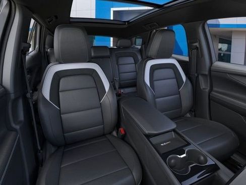 New 2026 Chevrolet Blazer EV LT image 17