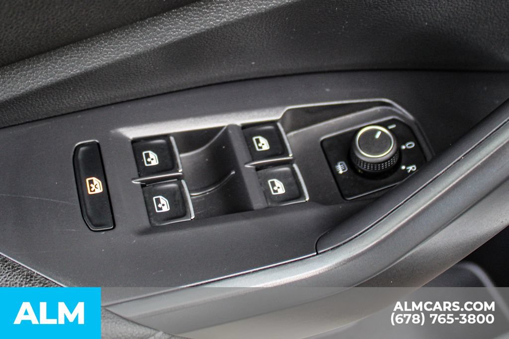 Used 2024 Volkswagen Jetta S FWD image 31