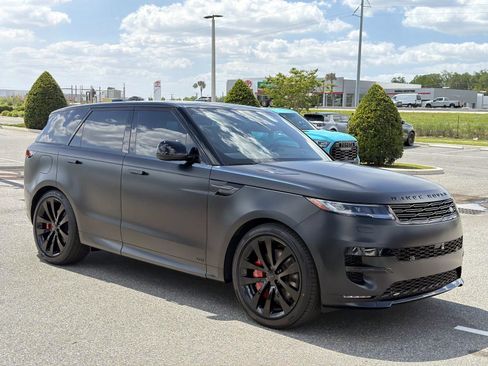 New 2026 Land Rover Range Rover Sport Dynamic SE AWD/4WD image 7