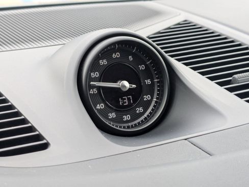 New 2026 Porsche Cayenne S image 21