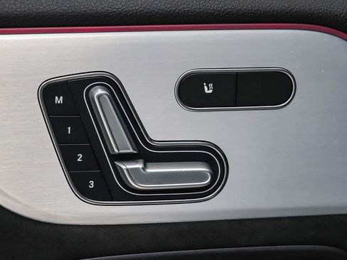 Used 2023 Mercedes-Benz GLA 45 AMG 4MATIC image 22