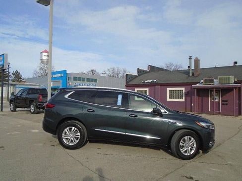 Used 2020 Buick Enclave Essence w/ Sound and Sites Package AWD/4WD image 5
