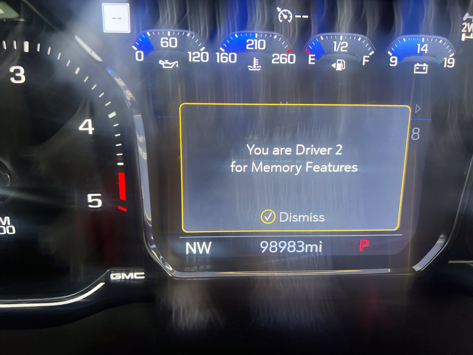 Used 2023 GMC Sierra 3500 Denali AWD/4WD image 4