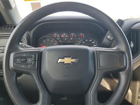 Used 2024 Chevrolet Silverado 2500 Custom w/ Custom Value Package image 20