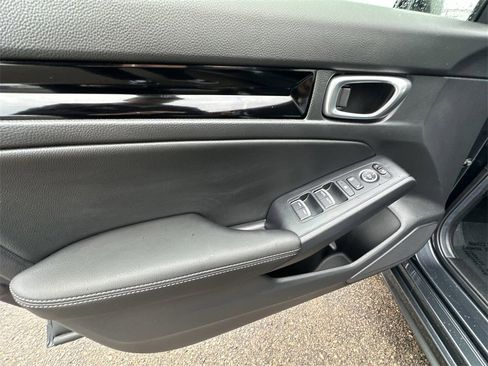 Used 2024 Honda Civic EX-L image 21