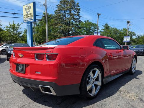 Used 2010 Chevrolet Camaro SS w/ LPO, Ground Effects Package RWD image 7
