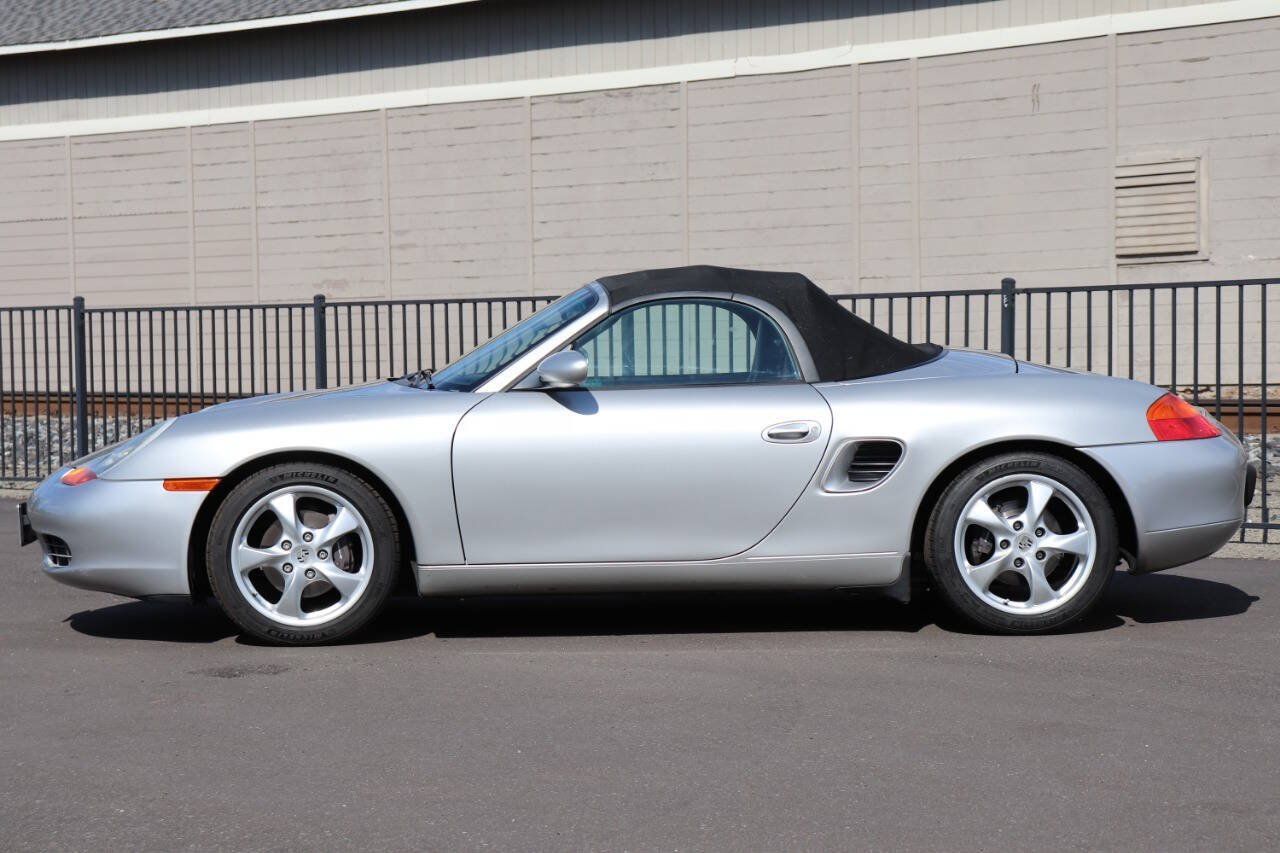 Used 2002 Porsche Boxster RWD image 15