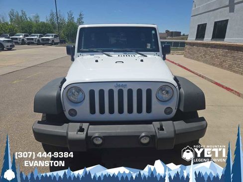 Used 2015 Jeep Wrangler Unlimited Sport w/ Power Convenience Group AWD/4WD image 8