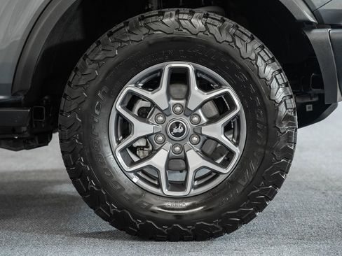 Certified 2025 Ford Bronco Badlands image 17