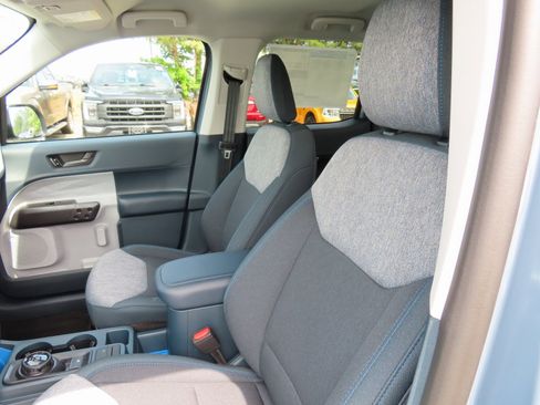 New 2025 Ford Maverick XLT w/ XLT Luxury Package image 15