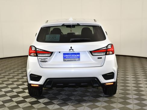 Used 2022 Mitsubishi Outlander Sport LE FWD image 6