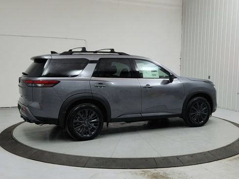 New 2026 Nissan Pathfinder SL w/ SL Premium Package FWD image 7