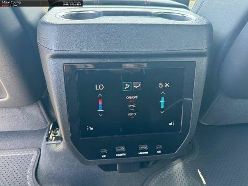 New 2026 GMC Yukon XL AT4 Ultimate AWD/4WD image 12
